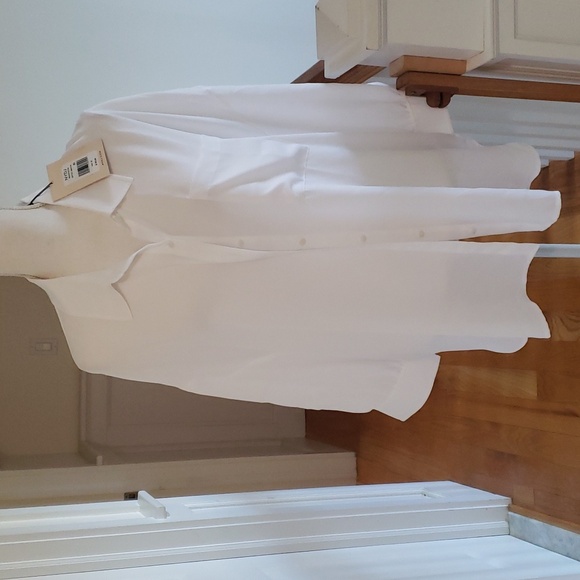 NYDJ. WHITE BLOUSE NWT - Picture 2 of 6